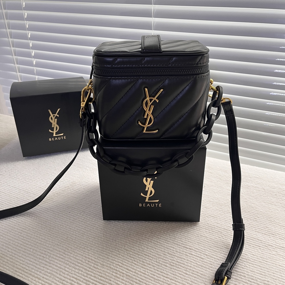 YSL BEAUTY VANITY CASE SHOULDER BAG.